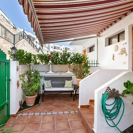 Vakantiehuis Flores With View